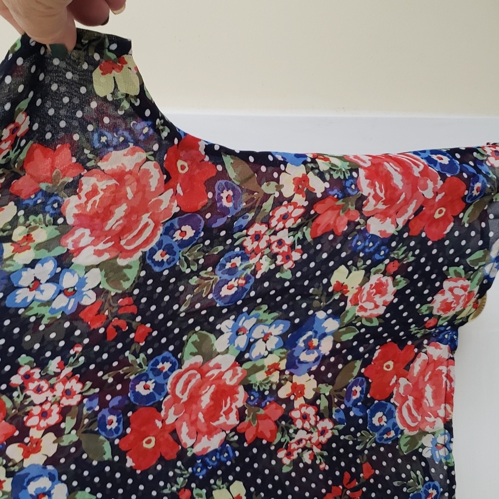 Torrid Sheer Floral Polka-dot Kimono Sleeve Top - Picture 8 of 8
